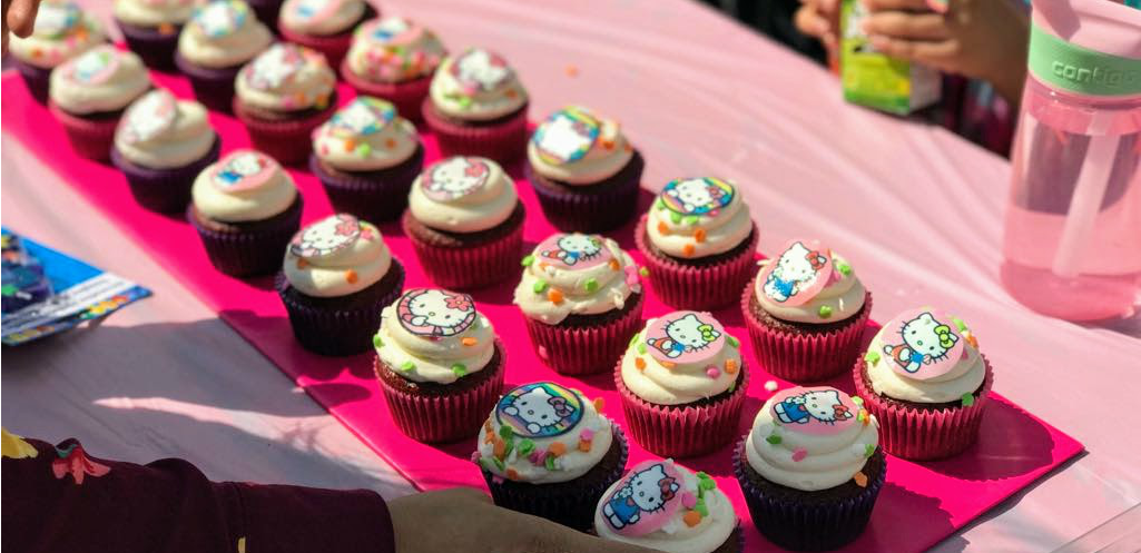 cupcakes its cake o clock